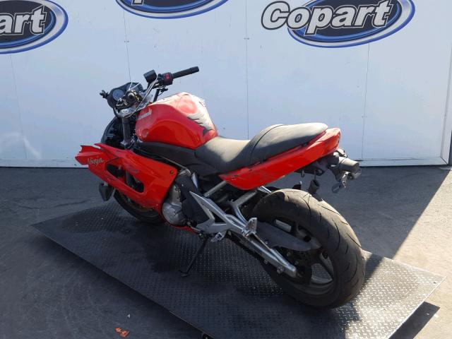 JKAEXEA197A019599 - 2007 KAWASAKI EX650 A RED photo 3