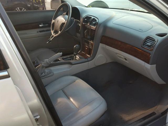 1LNHM87AX2Y695544 - 2002 LINCOLN LS Gümüş foto 5