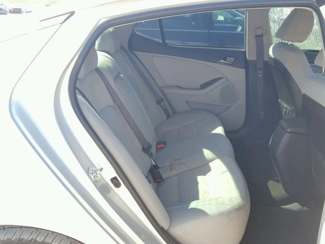 5XXGM4A74CG037481 - 2012 KIA OPTIMA LX SILVER photo 6