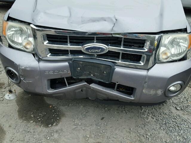 1FMCU93138KB77356 - 2008 FORD ESCAPE XLT GRAY photo 9