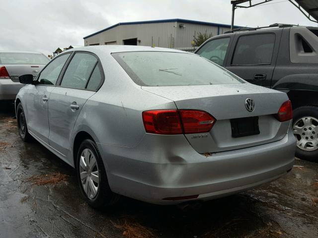 3VW2K7AJ8CM336528 - 2012 VOLKSWAGEN JETTA BASE SILVER photo 3