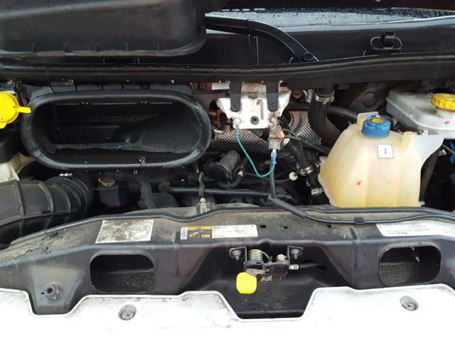 3C6TRVPG7FE506600 - 2015 RAM PROMASTER 白色 照片 7