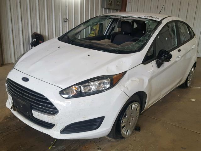 3FADP4AJ5FM126636 - 2015 FORD FIESTA S WHITE photo 2