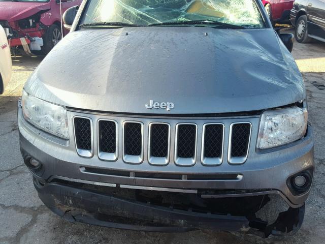 1J4NT1FAXBD285797 - 2011 JEEP COMPASS SP 灰色 照片 7