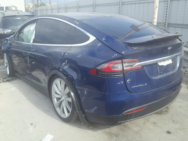 5YJXCDE25HF054432 - 2017 TESLA MODEL X BLUE photo 3