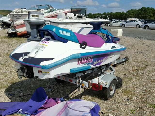 YAMA4451C595 - 1995 YAMAHA WAVERUNNER WHITE photo 4