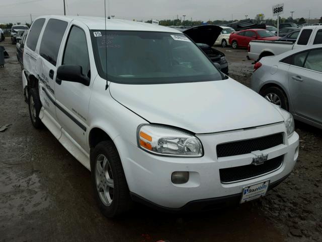 1GBDV13WX8D211451 - 2008 CHEVROLET UPLANDER I WHITE photo 1