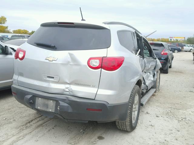 1GNKRGED5BJ143940 - 2011 CHEVROLET TRAVERSE L SILVER photo 4