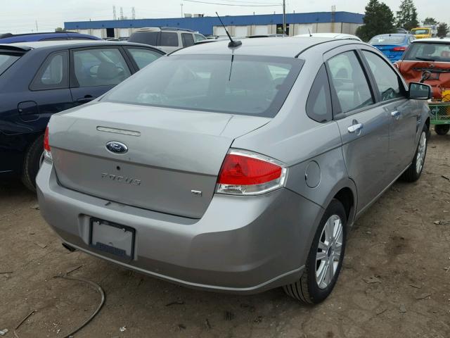 1FAHP35N08W237610 - 2008 FORD FOCUS SE SILVER photo 4