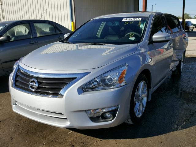 1N4AL3AP5DN461556 - 2013 NISSAN ALTIMA SILVER photo 2