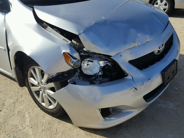 1NXBU4EE4AZ259301 - 2010 TOYOTA COROLLA SILVER photo 9