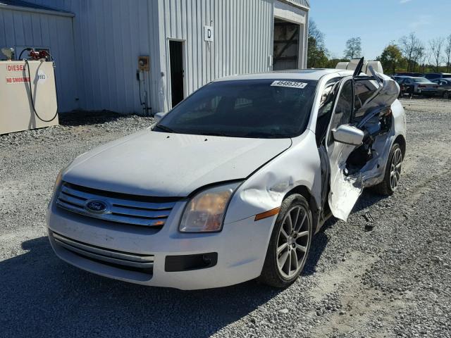 3FAHP07189R175712 - 2009 FORD FUSION SE WHITE photo 2