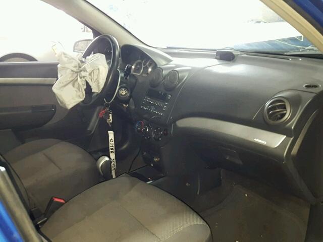 KL1TD5DE8AB045382 - 2010 CHEVROLET AVEO LS BLUE photo 5