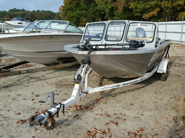 WCDCA233B898 - 1998 WELLS CARGO BOAT GRAY photo 2