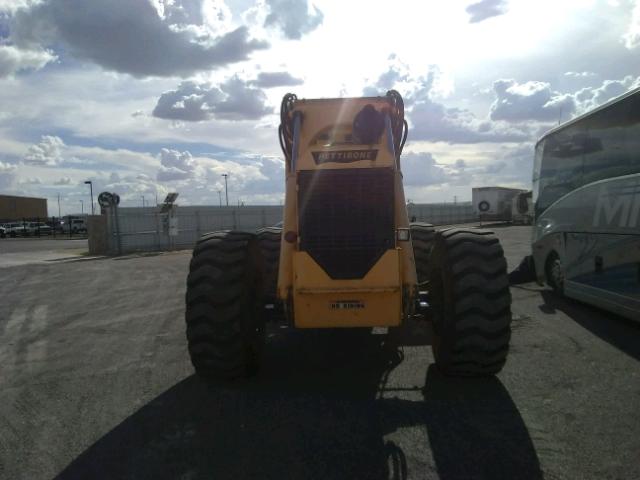 B101461 - 2002 CHALET FORKLIFT YELLOW photo 6