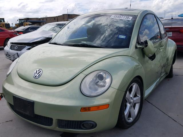 3VWSW31C16M412514 - 2006 VOLKSWAGEN NEW BEETLE 绿色 照片 2