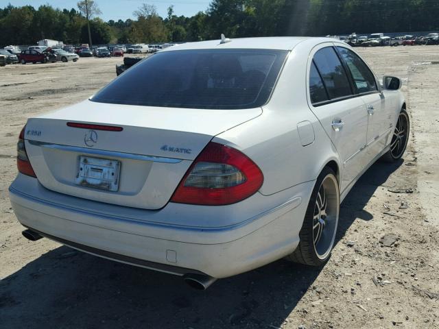 WDBUF87X89B395031 - 2009 MERCEDES-BENZ E 350 4MAT WHITE photo 4