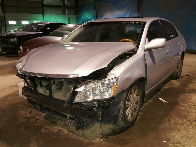 4T1BK36B56U105594 - 2006 TOYOTA AVALON XL SILVER photo 2