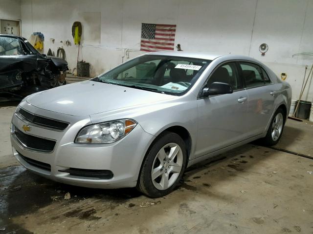 1G1ZA5EU9BF270852 - 2011 CHEVROLET MALIBU LS 银色 照片 2