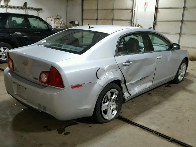 1G1ZA5EU9BF270852 - 2011 CHEVROLET MALIBU LS 银色 照片 4