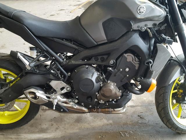 JYARN53E1JA003820 - 2018 YAMAHA FZ09 GRAY photo 7