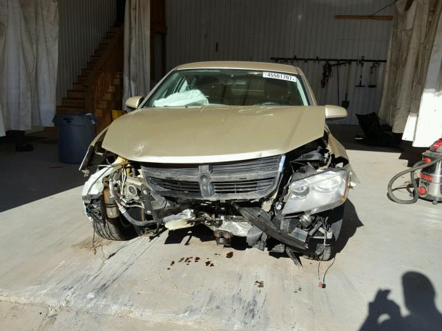 1B3CC5FB9AN111436 - 2010 DODGE AVENGER R/ GOLD photo 9