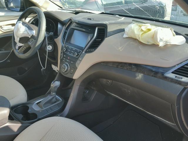 5NMZU3LBXHH024425 - 2017 HYUNDAI SANTA FE S 蓝色 照片 5