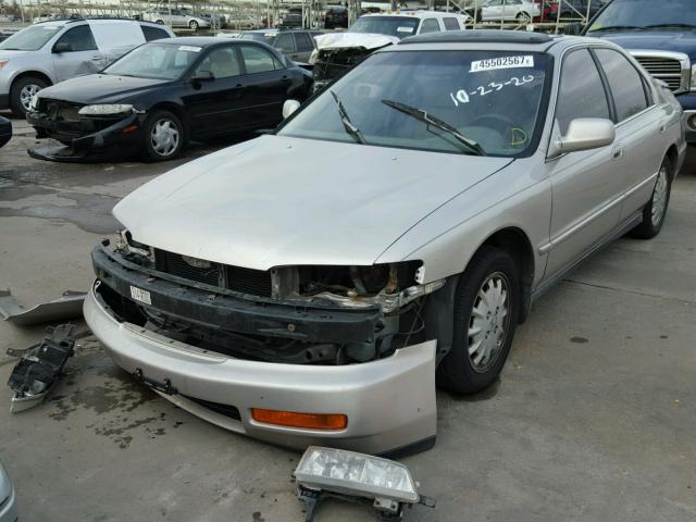 1HGCD5668VA277976 - 1997 HONDA ACCORD EX TAN photo 2