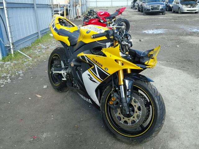 JYARN15N26A000857 - 2006 YAMAHA YZFR1 YELLOW photo 1