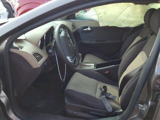 1G1ZB5E05CF276708 - 2012 CHEVROLET MALIBU LS ნაცრისფერი ფოტო 5