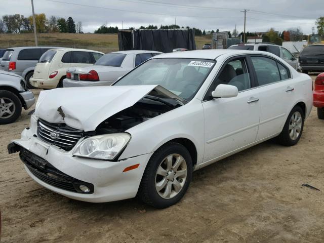 KNAGE124965066268 - 2006 KIA OPTIMA LX WHITE photo 2