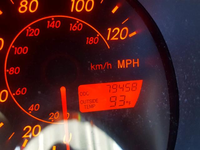 2T1KR32E23C071865 - 2003 TOYOTA MATRIX 银色 照片 8