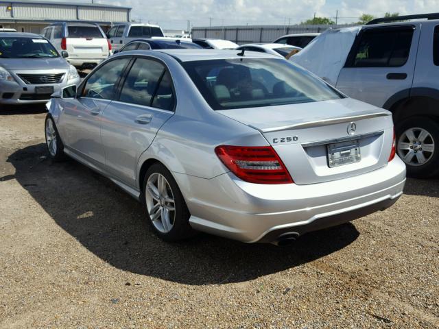 WDDGF4HB7DR271977 - 2013 MERCEDES-BENZ C 250 SILVER photo 3