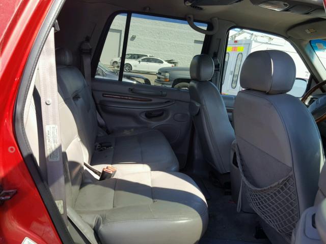 5LMRU27L7WLJ35208 - 1998 LINCOLN NAVIGATOR წითელი ფოტო 6