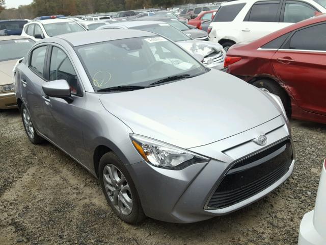 3MYDLBZV6GY126304 - 2016 TOYOTA SCION IA GRAY photo 1