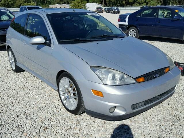 3FAHP395X2R234685 - 2002 FORD FOCUS SILVER photo 1