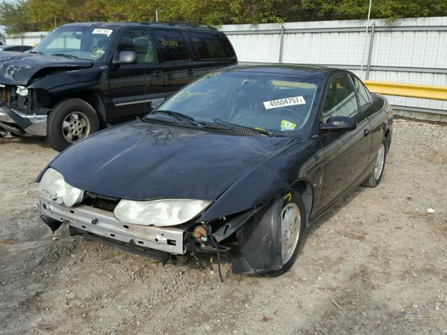 1G8ZY12742Z271975 - 2002 SATURN SC2 BLACK photo 2