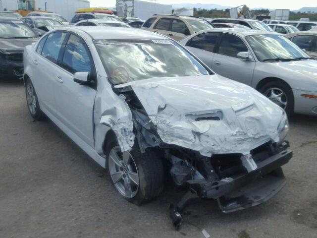 6G2EC57Y69L179072 - 2009 PONTIAC G8 GT WHITE photo 1