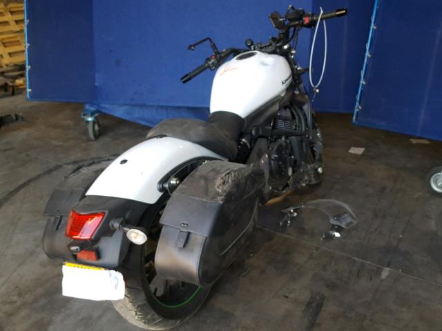 JKAENEA12FDA02312 - 2015 KAWASAKI EN650 A Weiß Foto 4