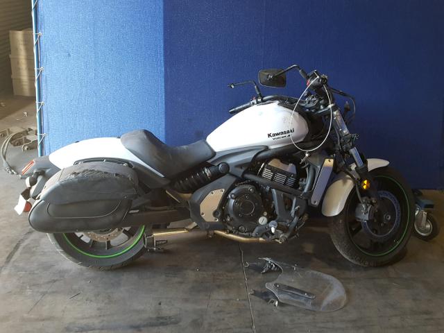 JKAENEA12FDA02312 - 2015 KAWASAKI EN650 A Weiß Foto 9