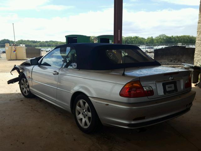 WBABR3344YEB39027 - 2000 BMW 323 CI SILVER photo 3