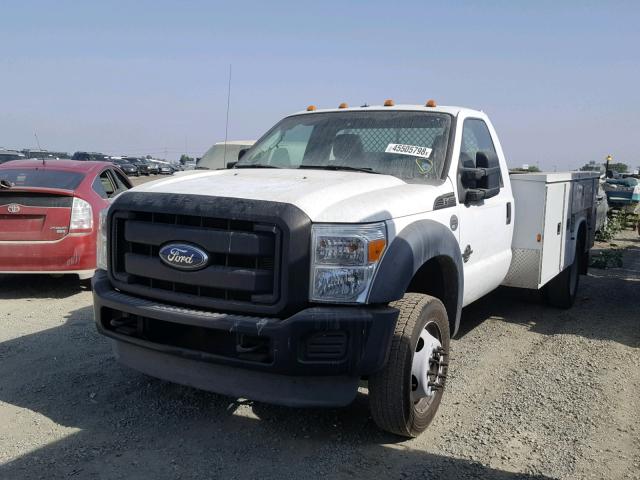 1FDUF4GT5CEA44733 - 2012 FORD F450 SUPER WHITE photo 2