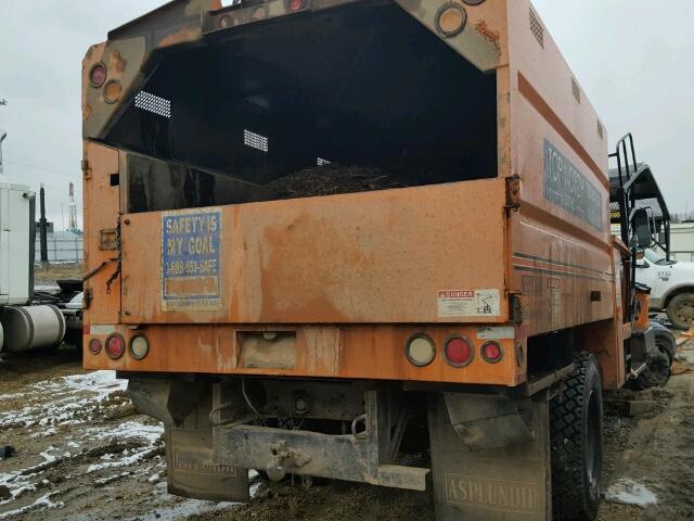 1GDL7H1E52J516767 - 2002 GMC C-SERIES C ORANGE photo 4