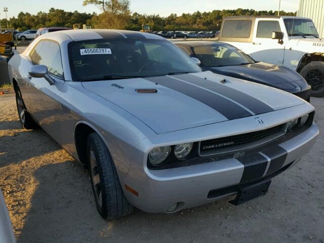 2B3LJ44V99H559029 - 2009 DODGE CHALLENGER SILVER photo 1