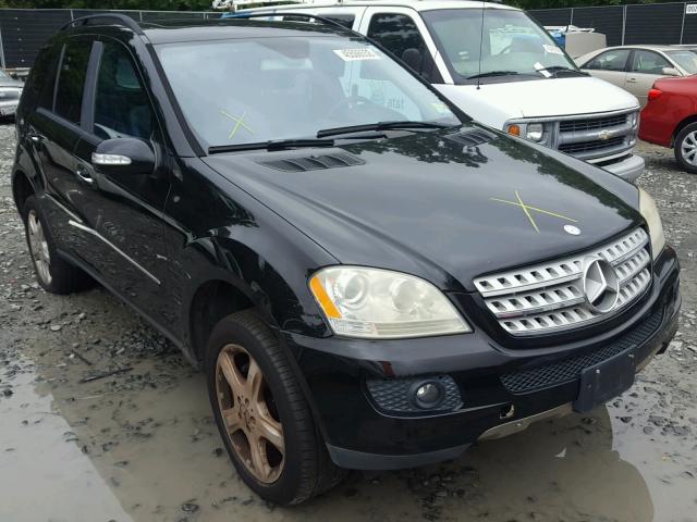 4JGBB75E76A029462 - 2006 MERCEDES-BENZ ML 500 BLACK photo 1