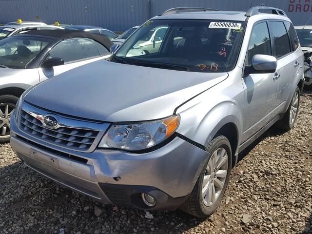 JF2SHBEC8CH407507 - 2012 SUBARU FORESTER L SILVER photo 2