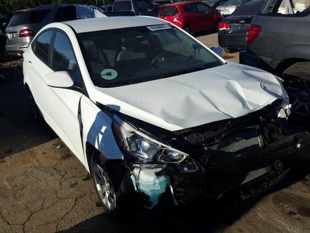 KMHCT4AE1GU127828 - 2016 HYUNDAI ACCENT SE WHITE photo 1