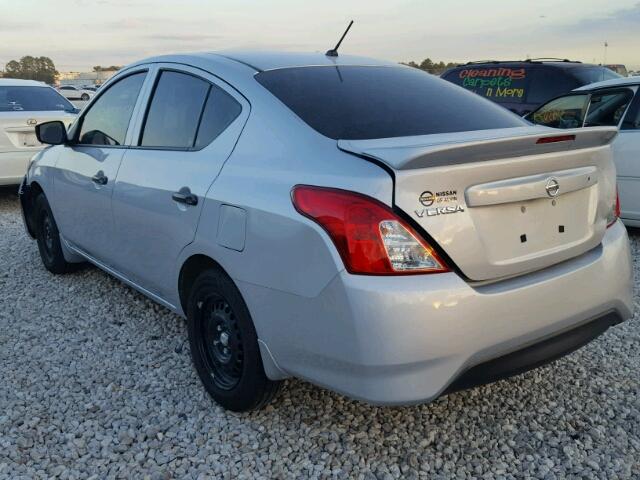 3N1CN7AP5HL893996 - 2017 NISSAN VERSA SILVER photo 3