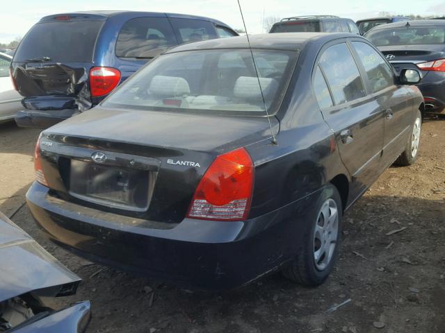 KMHDN46D05U003383 - 2005 HYUNDAI ELANTRA GL BLACK photo 4