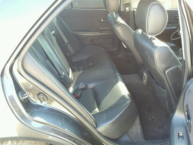 JTHBD192820049858 - 2002 LEXUS IS 300 GRAY photo 6